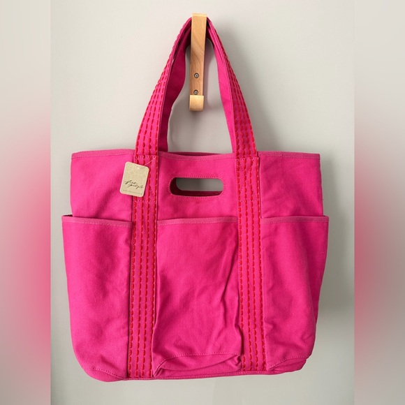 Free People Handbags - Free People Caravan Canvas Tote in Pink